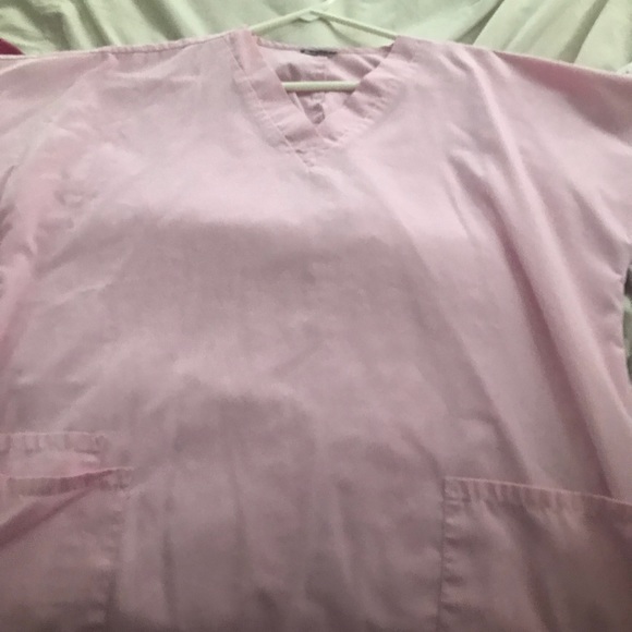 Scrubs - Picture 3 of 6